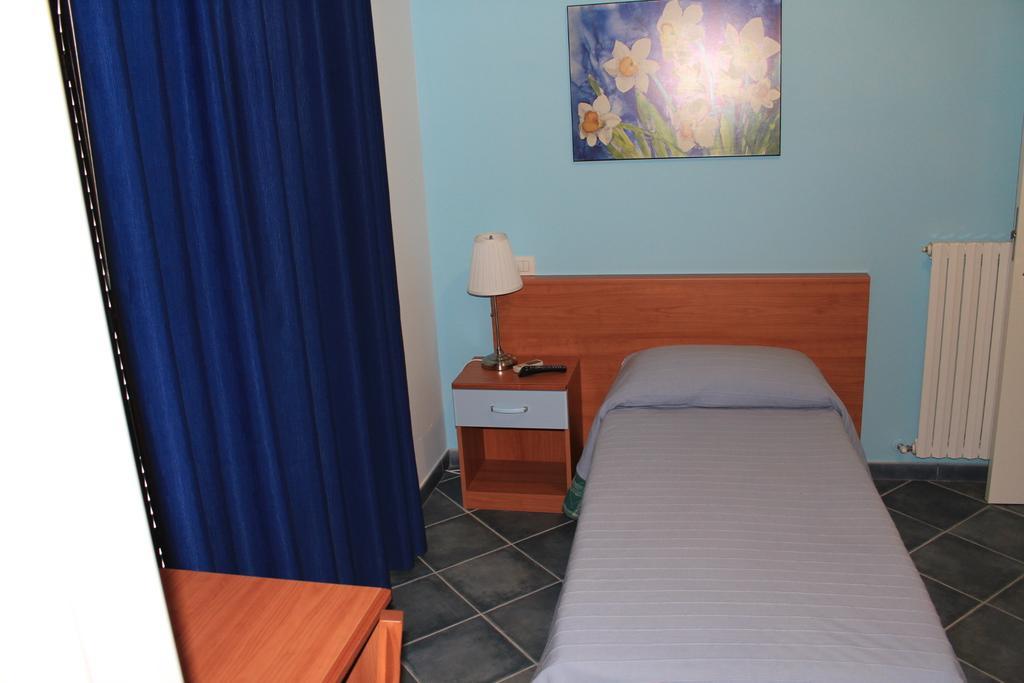 La Piazzetta Affittacamere B&B Numana Szoba fotó